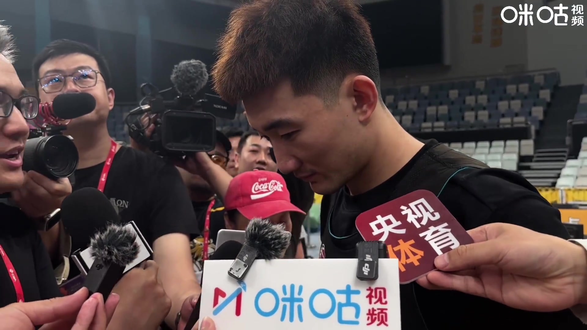 j9九游会官方登录孙铭徽:和辽宁队球员关系都很好 我们其实也是在走他们走过的路